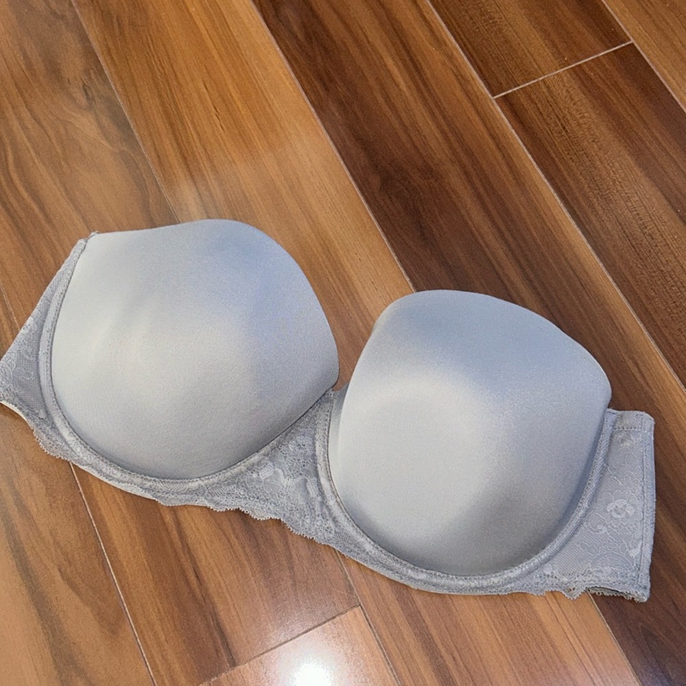40dd Torrid Curve Strapless Lightly Lined Grey Bra - image 1
